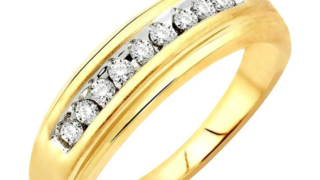 A Channel Set Men’s Diamond Wedding Ring available at Dunkin’s Diamonds.