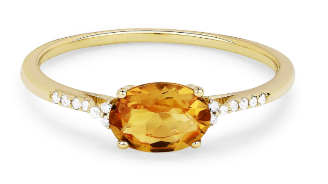 Diamond and citrine yellow ring available at Dunkin’s Diamonds.
