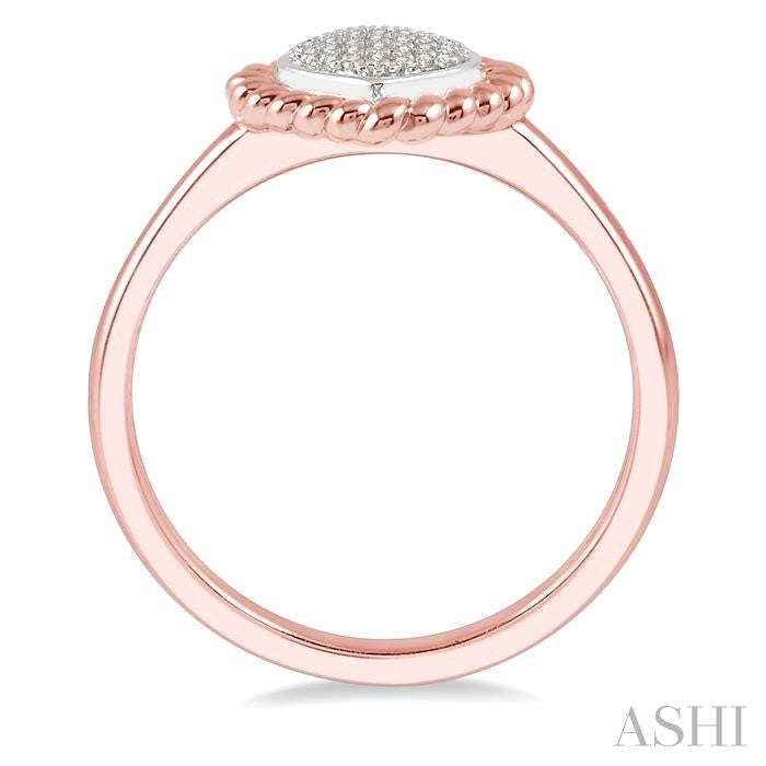 1/20 Ctw Heart Shape Twisted Rim Round Cut Diamond Ring in 10K Rose Gold