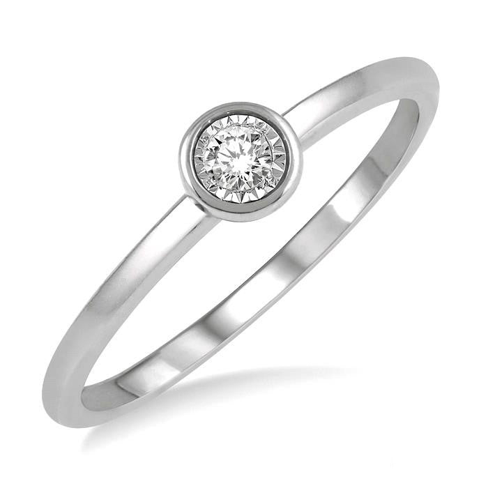 Light Weight Diamond Promise Ring