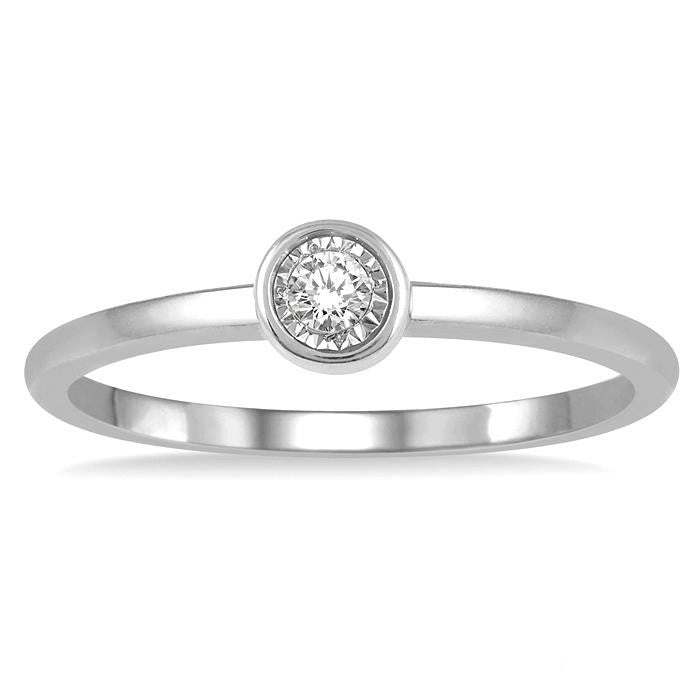 Light Weight Diamond Promise Ring