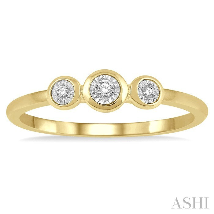 1/20 Ctw Triple Circle Round Cut Diamond Promise Ring in 10K Yellow Gold