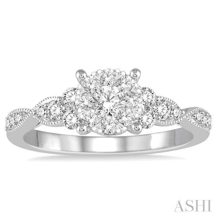 1/2 Ctw Round Cut Diamond Shine Bright Engagement Ring in 14K White Gold