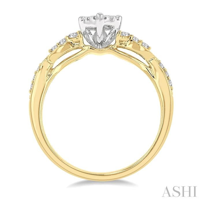 1/2 Ctw Pear Shape Center Criss Cross Carved Shank Shine Bright Round Cut Diamond Engagement Ring in 14K Yellow and White Gold