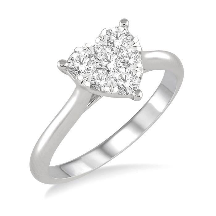 1/2 Ctw Round Cut Diamond Heart Shape Shine Bright Ring in 14K White Gold