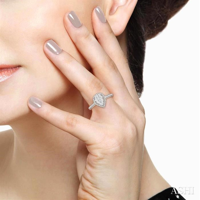 1/2 Ctw Pear Shape Round Cut Diamond Shine Bright Ring in 14K White and Rose Gold