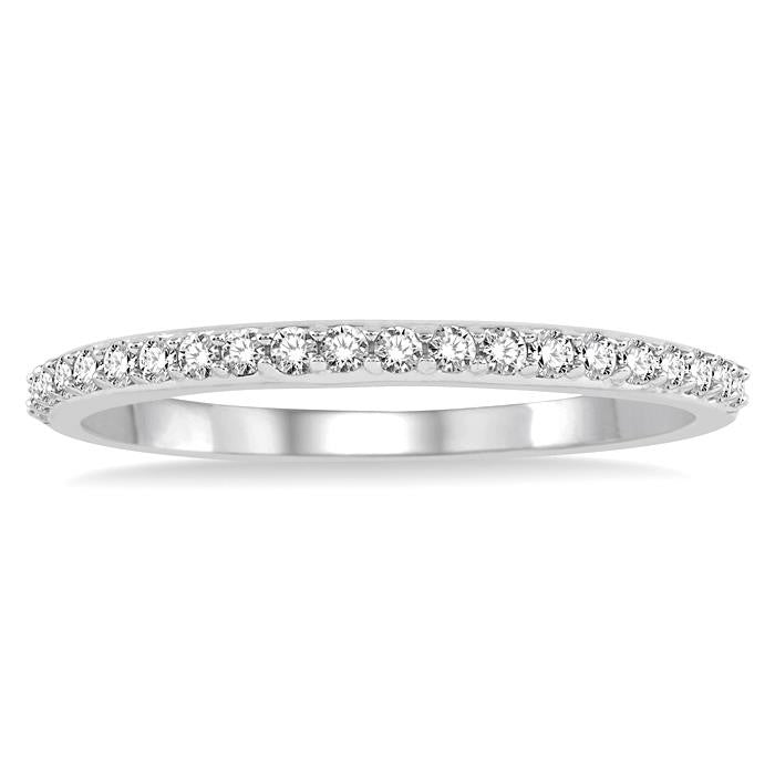 1/5 Ctw Round Cut Diamond Wedding Band in 14K White Gold