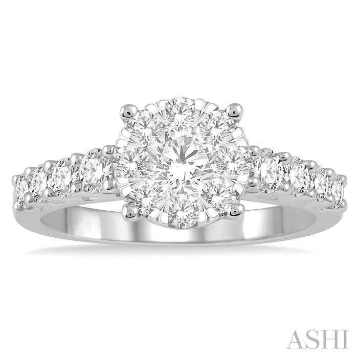 1 1/10 Ctw Round Cut Shine Bright Diamond Ring in 14K White Gold