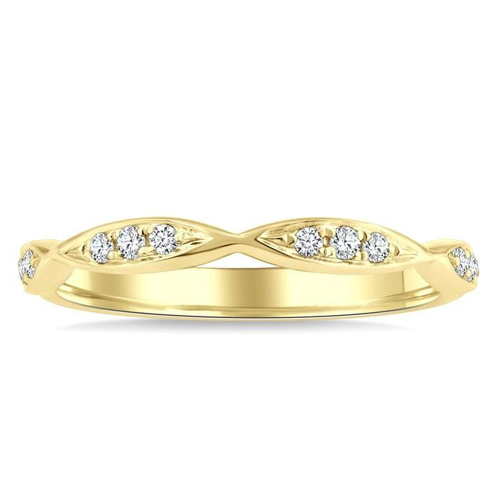 1/10 Ctw Round Cut Diamond Wedding Band in 14K Yellow Gold