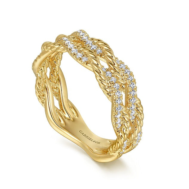 Heritage Diamond Ring in Gold