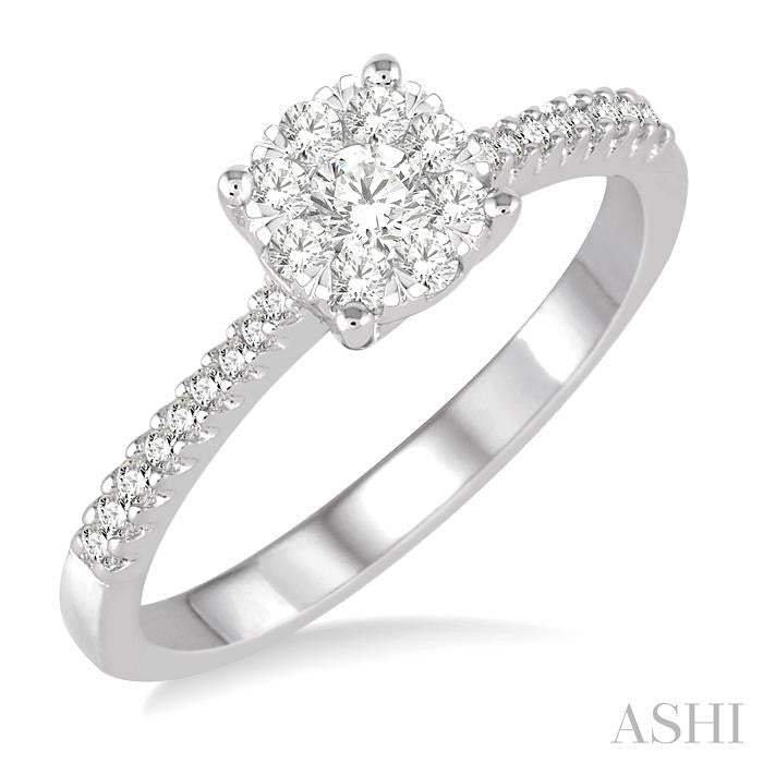 3/8 Ctw Round Shape Diamond Shine Bright Ring in 14K White Gold