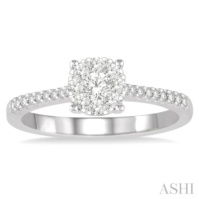 3/8 Ctw Round Shape Diamond Shine Bright Ring in 14K White Gold
