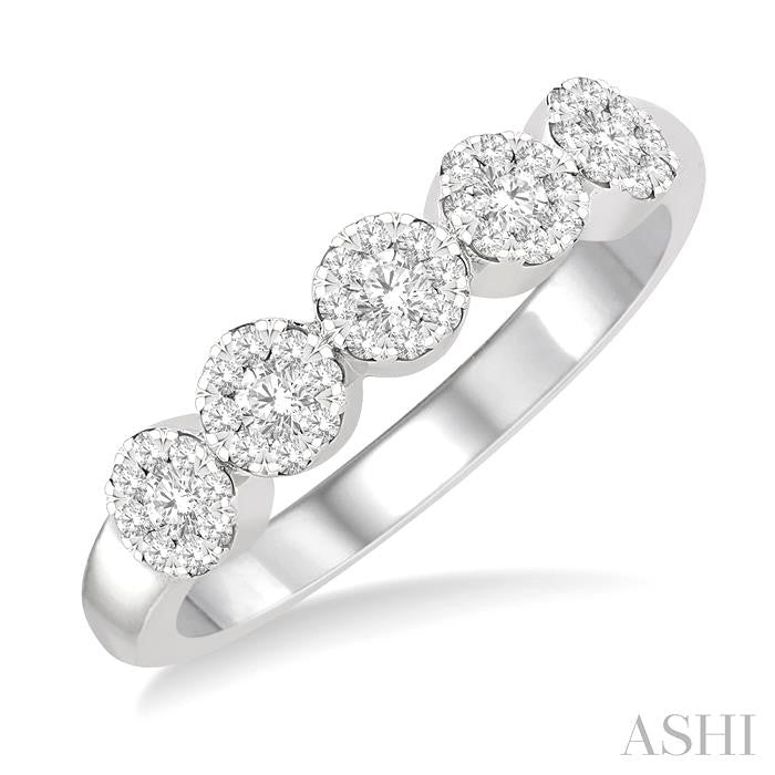1/3 Ctw 5-Stone Shine Bright Round Cut Diamond Band in 14K White Gold