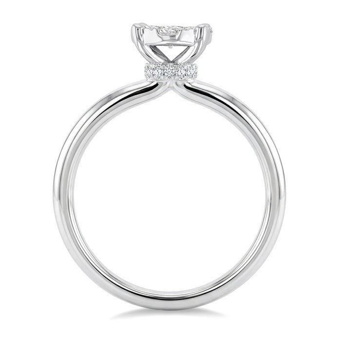 1/2 Ctw Shine Bright Oval Shape Round Cut Diamond Cluster Ring in 14K White Gold