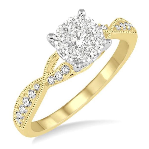 Round Shape Shine Bright Diamond Engagement Ring