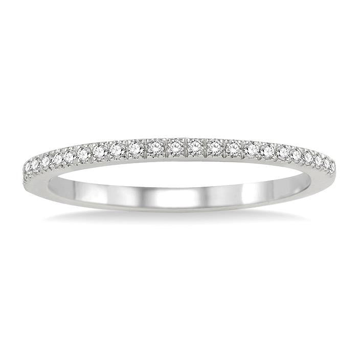 1/10 Ctw Round Cut Diamond Wedding Band in 14K White Gold