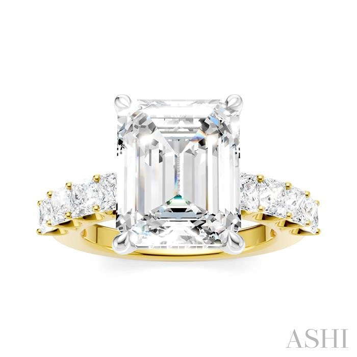 1 1/3 Ctw Emerald Shape Princess and Round Cut Diamond Semi-Mount Engagement Ring in 14K Yellow and White Gold