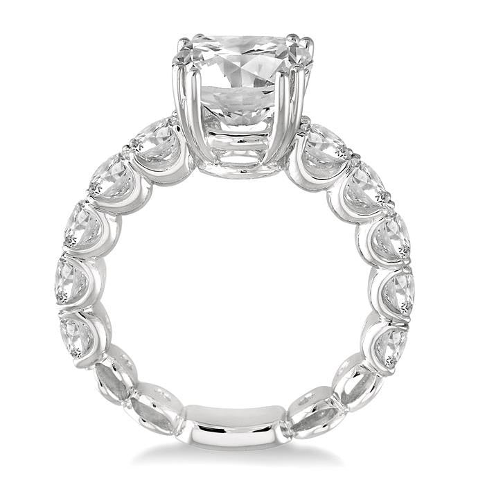Round Shape Semi-Mount Diamond Engagement Ring