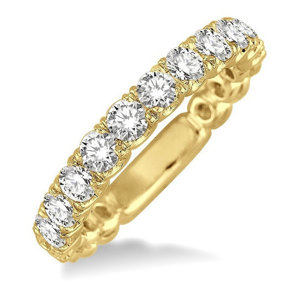 3/4 Ctw Round Cut Diamond Wedding Band in 14K Yellow Gold