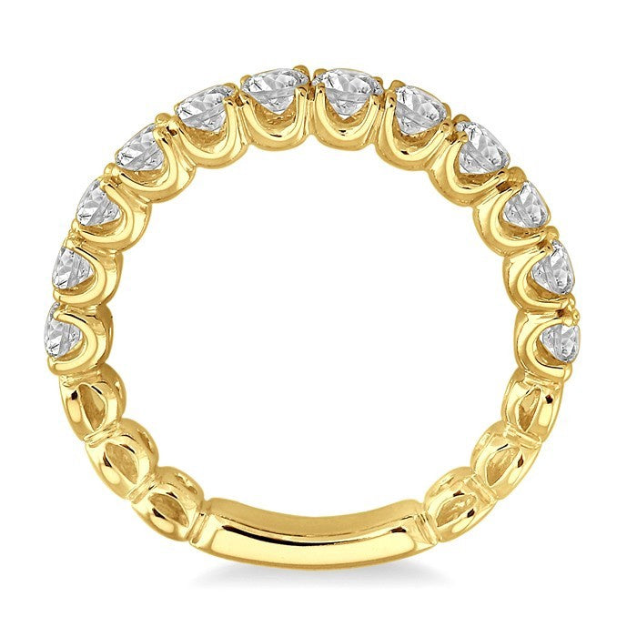 3/4 Ctw Round Cut Diamond Wedding Band in 14K Yellow Gold