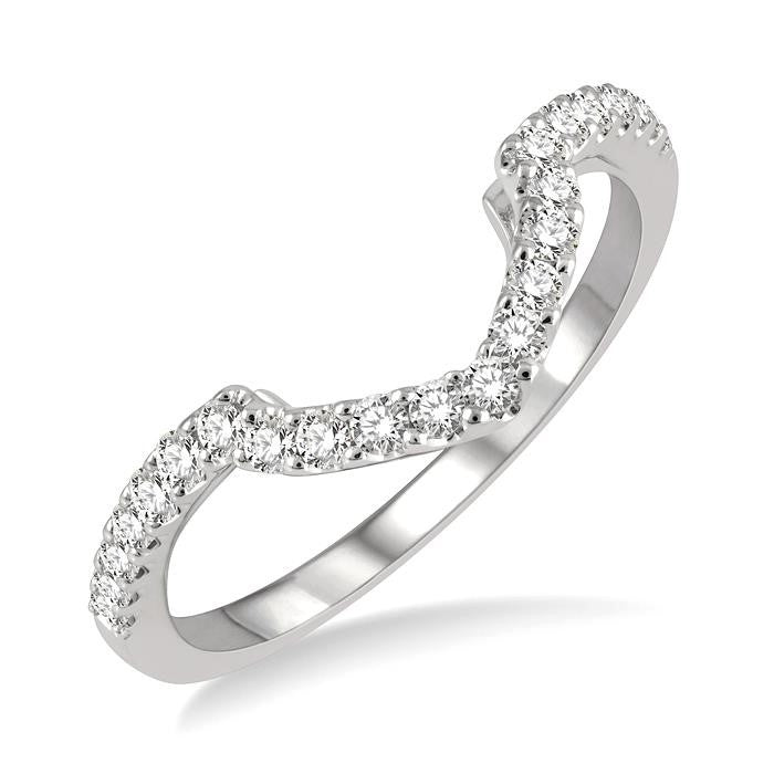 1/4 Ctw Chevron Round Cut Diamond Wedding Band in 14K White Gold
