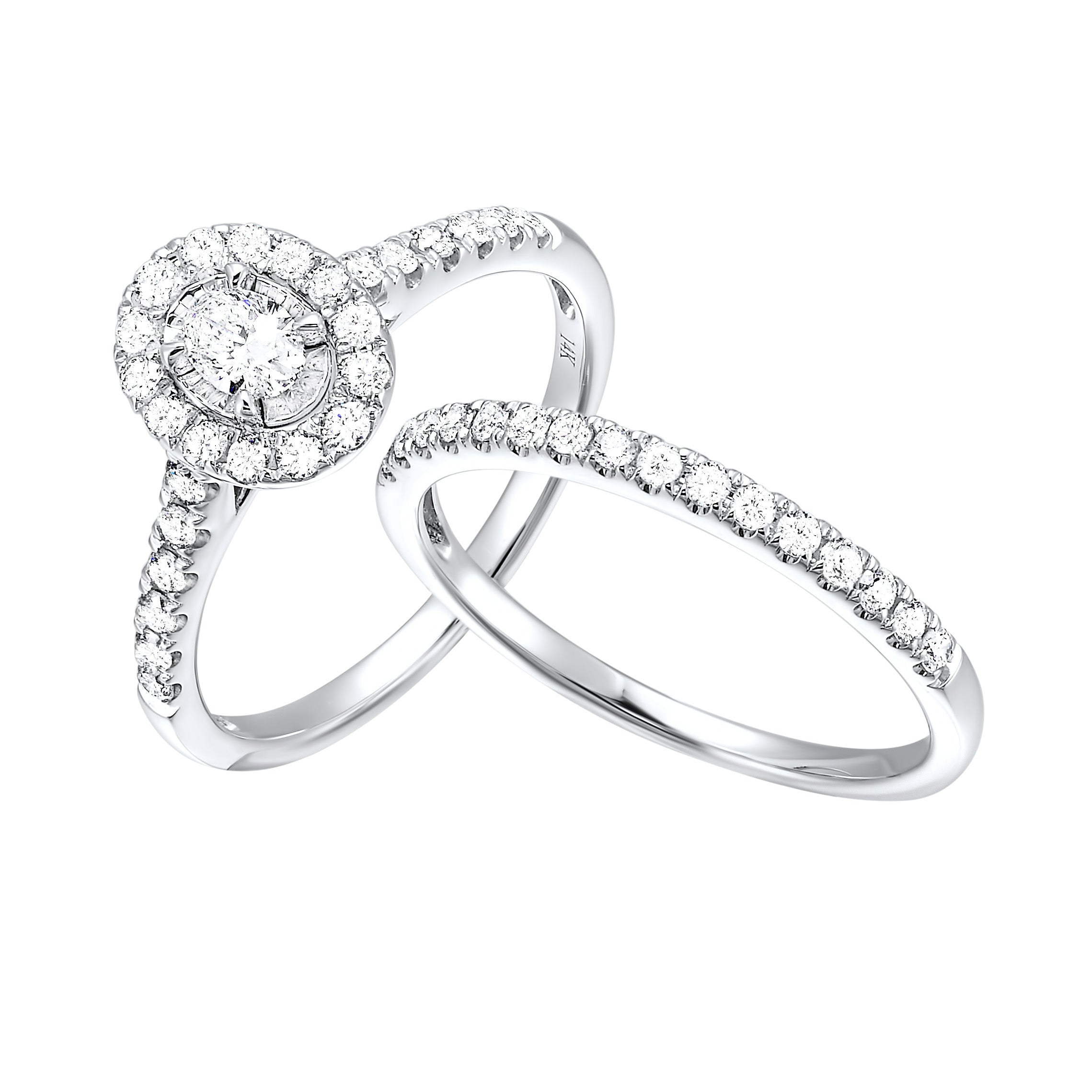Angled view 14k White Gold 3/4 tdw Diamond Halo Wedding Set