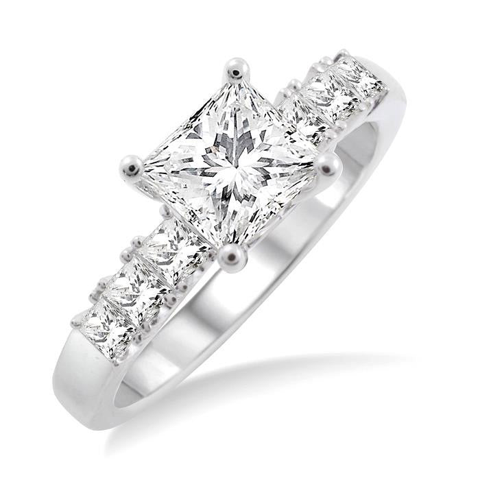 Princess Shape Diamond Engagement Ring