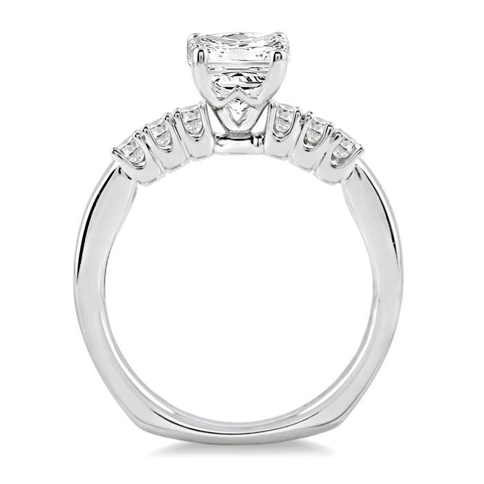 Princess Shape Diamond Engagement Ring