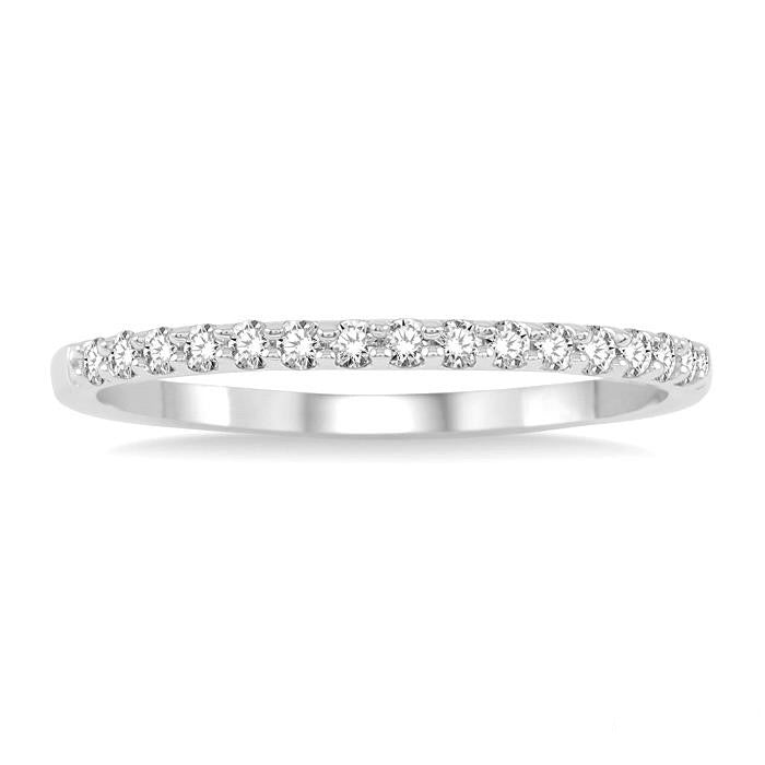 1/5 Ctw Round Cut Diamond Wedding Band in 14K White Gold