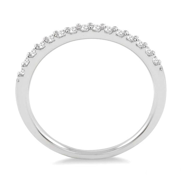 1/5 Ctw Round Cut Diamond Wedding Band in 14K White Gold
