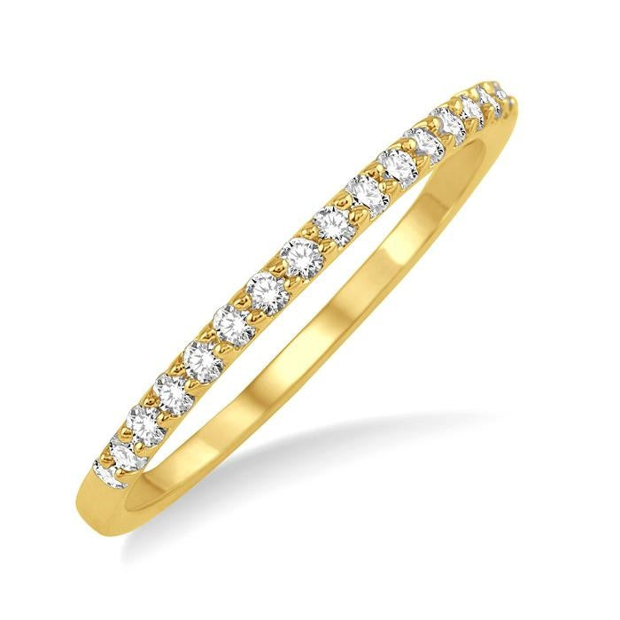 1/5 Ctw Round Cut Diamond Wedding Band in 14K Yellow Gold