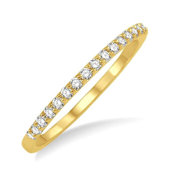 1/5 Ctw Round Cut Diamond Wedding Band in 14K Yellow Gold