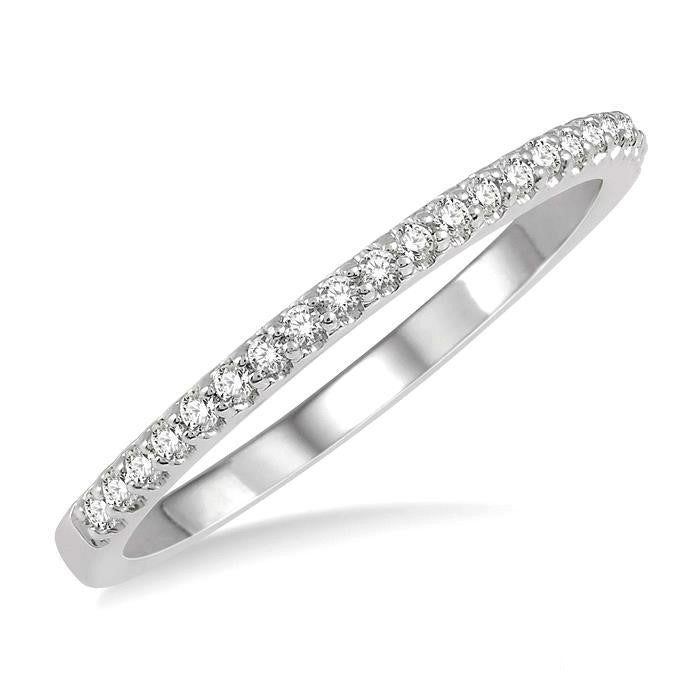 1/6 Ctw Round Cut Diamond Wedding Band in 14K White Gold