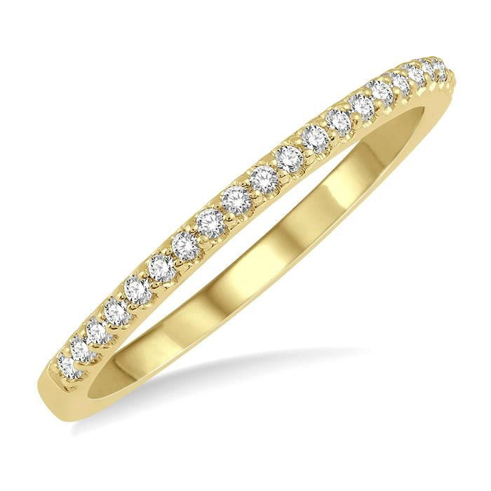 1/10 Ctw Round Cut Diamond Wedding Band in 14K Yellow Gold