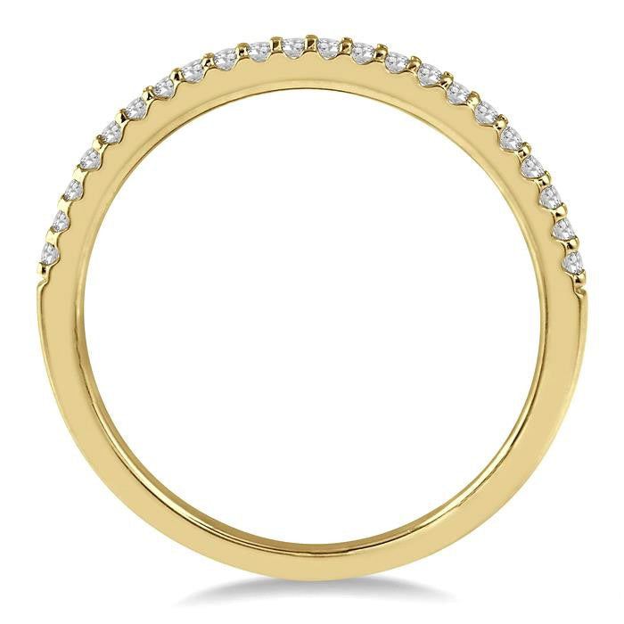 1/10 Ctw Round Cut Diamond Wedding Band in 14K Yellow Gold