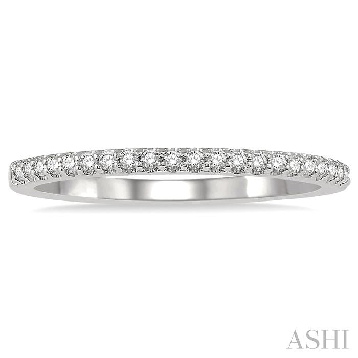 1/10 Ctw Round Cut Diamond Wedding Band in 14K White Gold