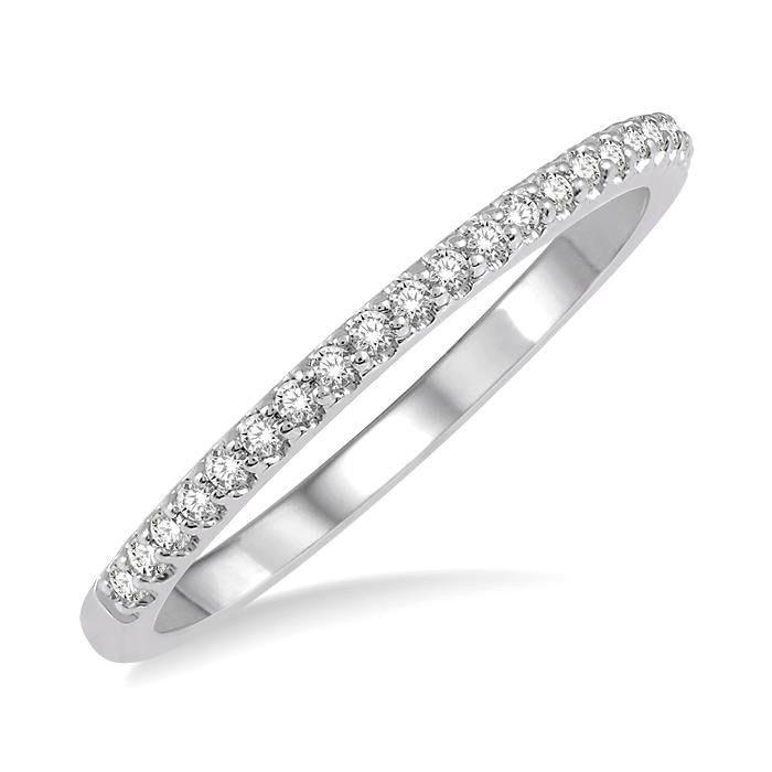 1/5 Ctw Round Cut Diamond Wedding Band in 14K White Gold