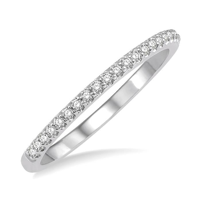 1/5 Ctw Round Cut Diamond Wedding Band in 14K White Gold