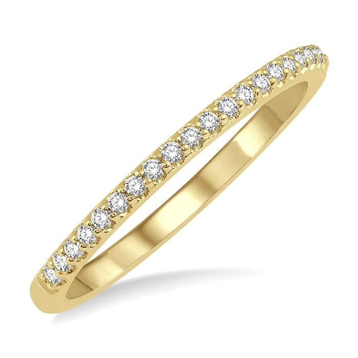1/5 Ctw Round Cut Diamond Wedding Band in 14K Yellow Gold