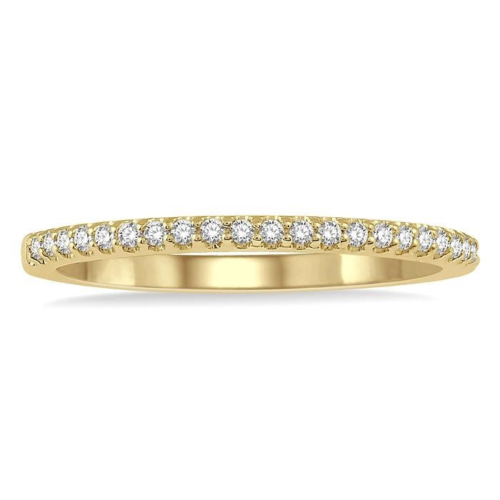 1/5 Ctw Round Cut Diamond Wedding Band in 14K Yellow Gold
