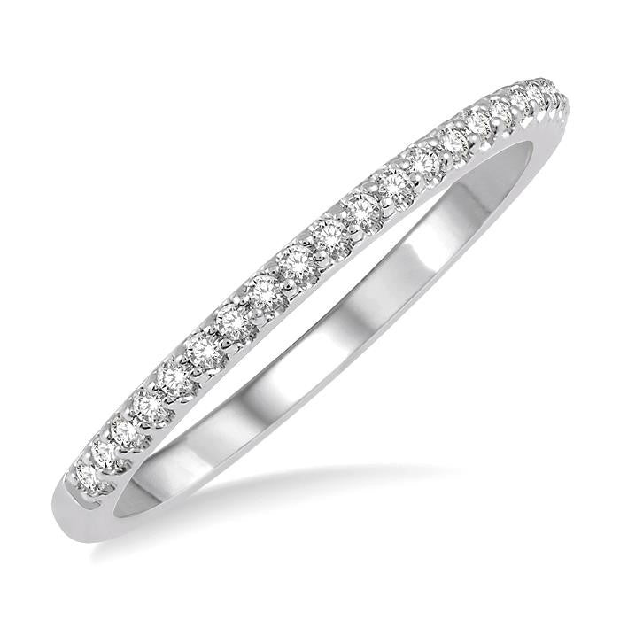 1/5 Ctw Round Cut Diamond Wedding Band in 14K White Gold