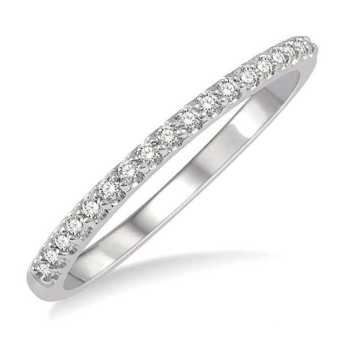 1/6 Ctw Round Cut Diamond Wedding Band in 14K White Gold