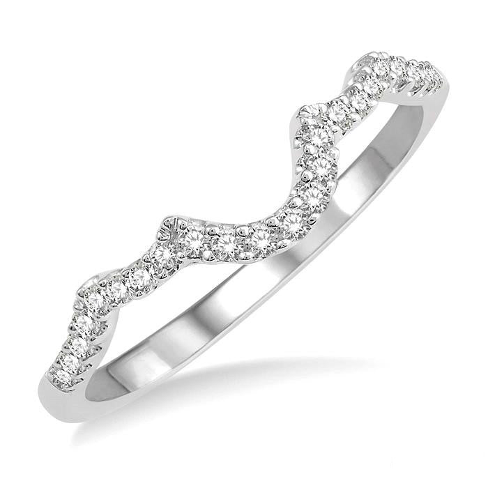 1/6 Ctw Curved Round Cut Diamond Wedding Band in 14K White Gold