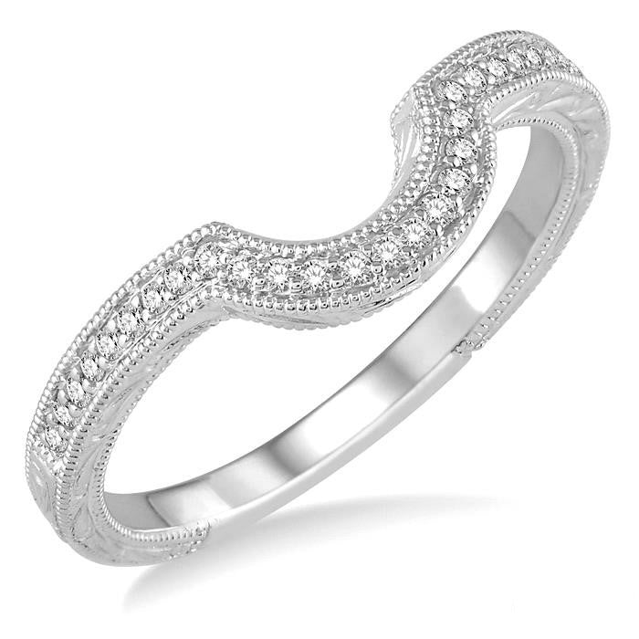 1/6 Ctw Curve Center Round Cut Diamond Wedding Band in 14K White Gold