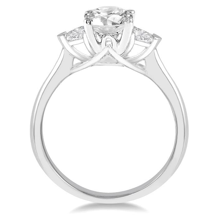 Round Shape Diamond Engagement Ring