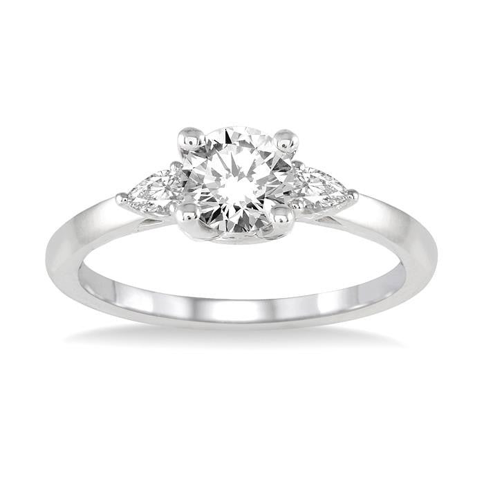 Round Shape Semi-Mount Diamond Engagement Ring