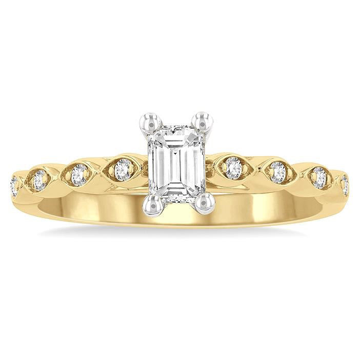 Emerald Shape Diamond Engagement Ring