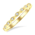 1/10 Ctw Marquise Mount Link Round Cut Diamond Wedding Band in 14K Yellow Gold