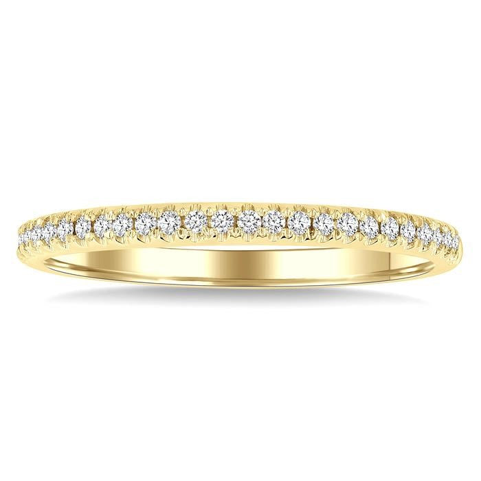 1/8 Ctw Round Cut Diamond Wedding Band in 14K Yellow Gold