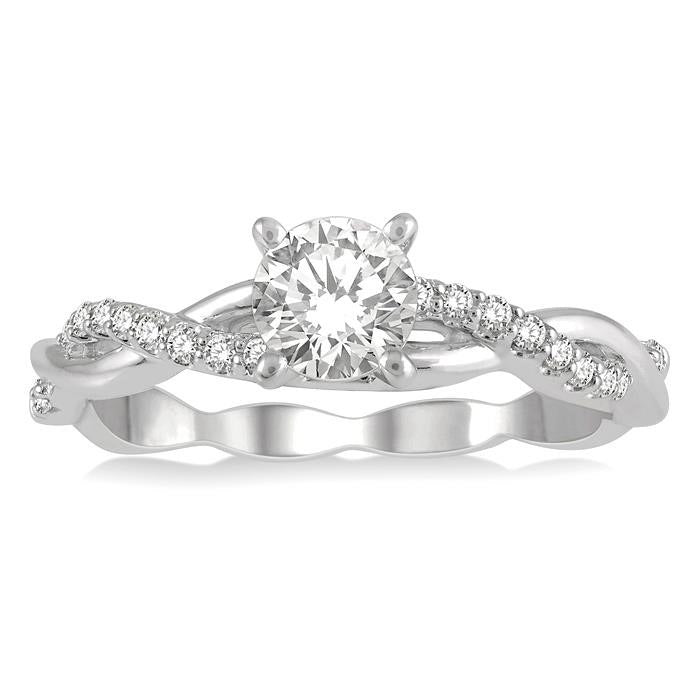 Round Shape Diamond Engagement Ring
